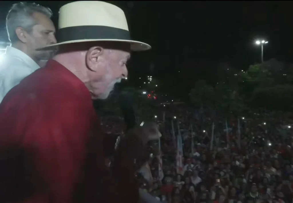 Lula critica tentativa de influência dos EUA nas eleições brasileiras