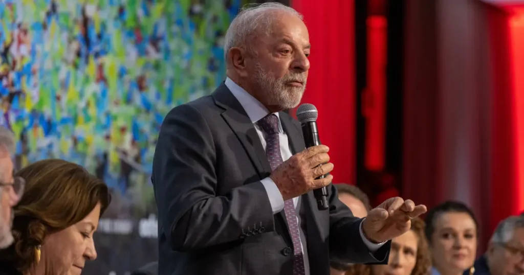 Lula propõe IA nacional para evitar dependência de potências globais