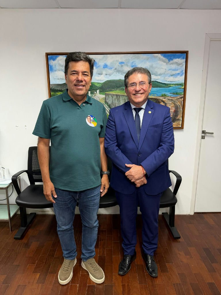 Mendonça Filho amplia apoio político no Sertão com adesão de Luciano Duque