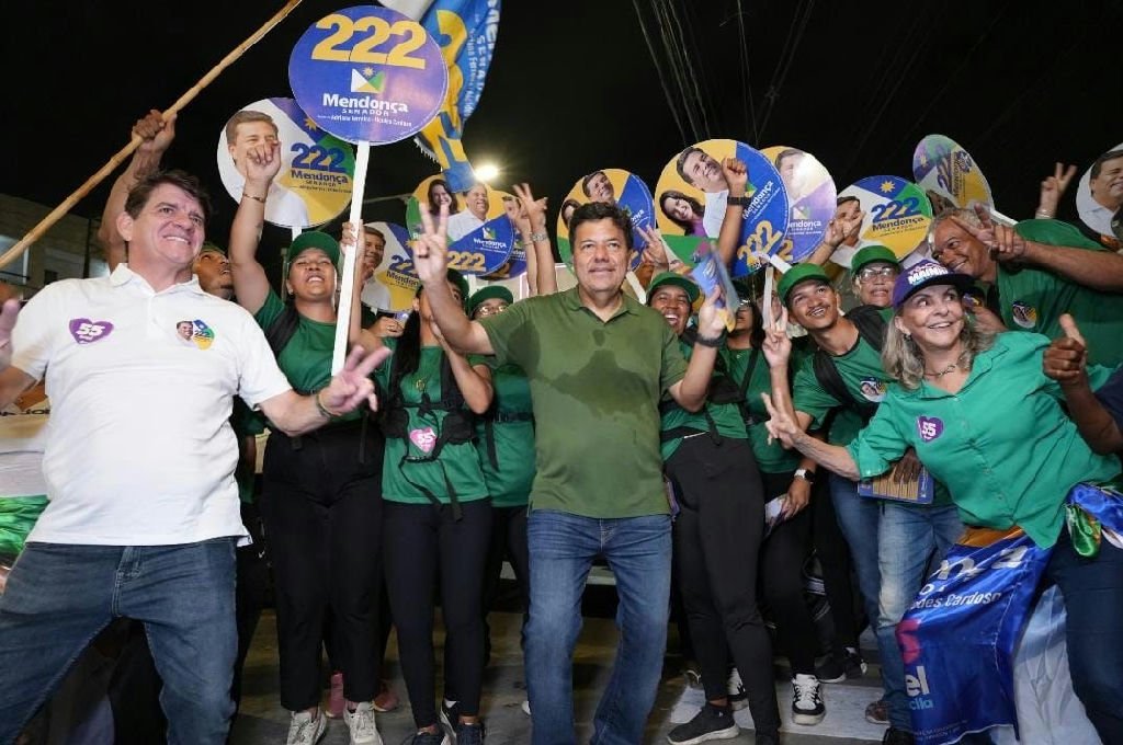 Mendonça Filho destaca projeto Estação Futuro em evento com Raquel Lyra