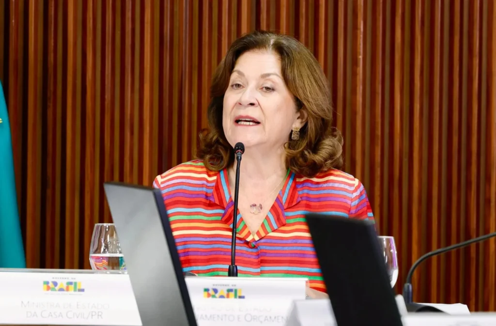Miriam Belchior reúne ministros para discutir eleições em jantar estratégico