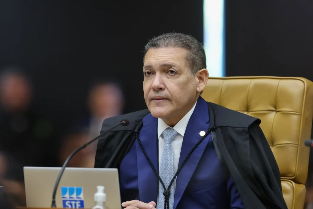 Nunes Marques se declara impedido em julgamento sobre Alexandre de Moraes
