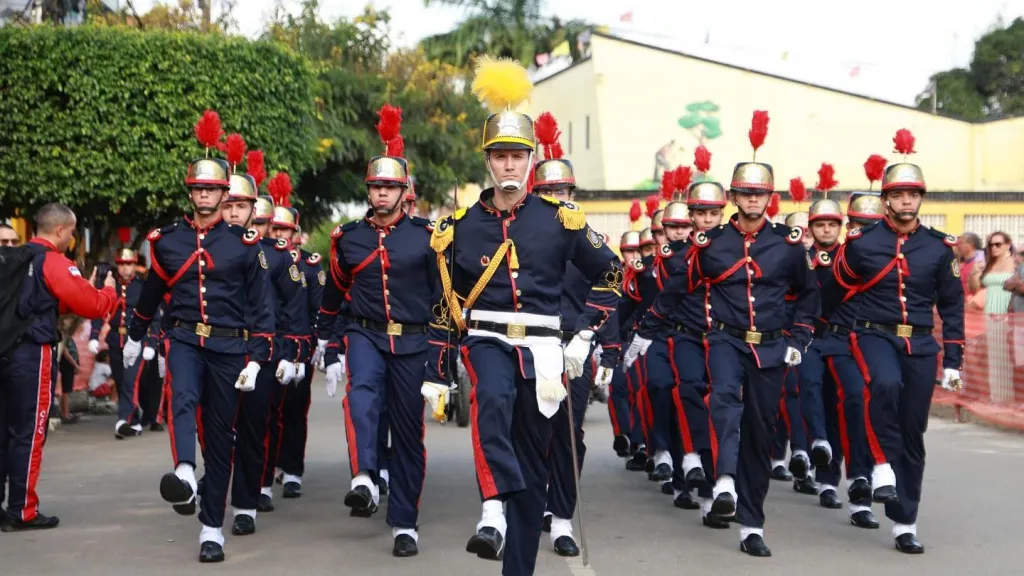 Paudalho celebra 7 de Setembro com desfile de 45 instituições