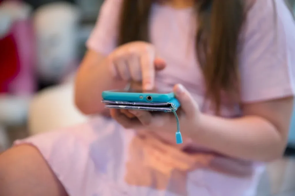 Pesquisa revela que maioria das escolas públicas tem internet adequada