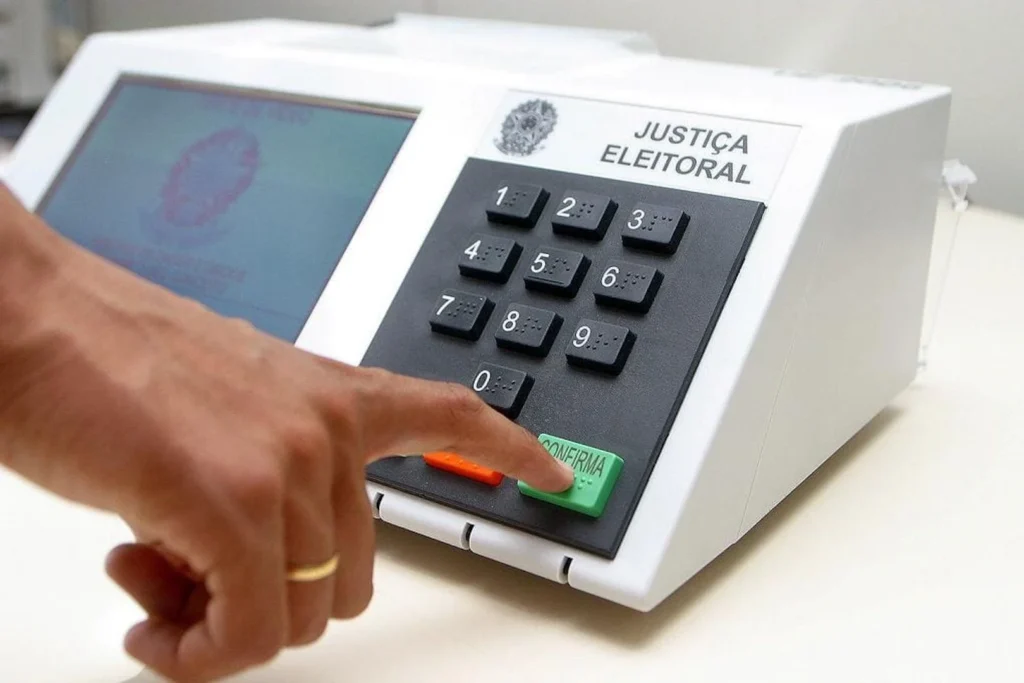 Presos provisórios poderão votar em 2026 após decisão do TSE