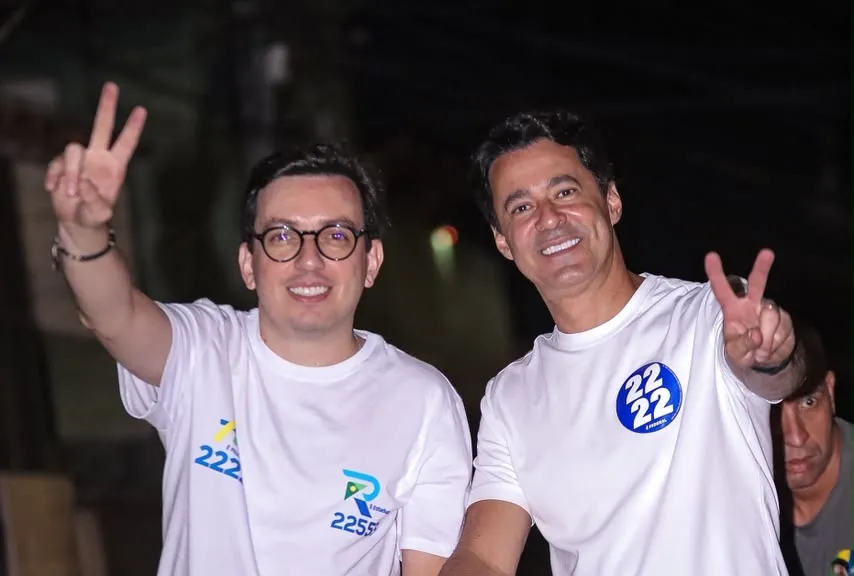 Raffiê Dellon e Anderson Ferreira lideram carreata em Caruaru