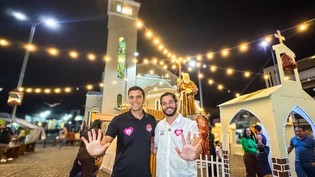 Túlio Gadêlha participa da Romaria de Frei Damião e fortalece laços políticos