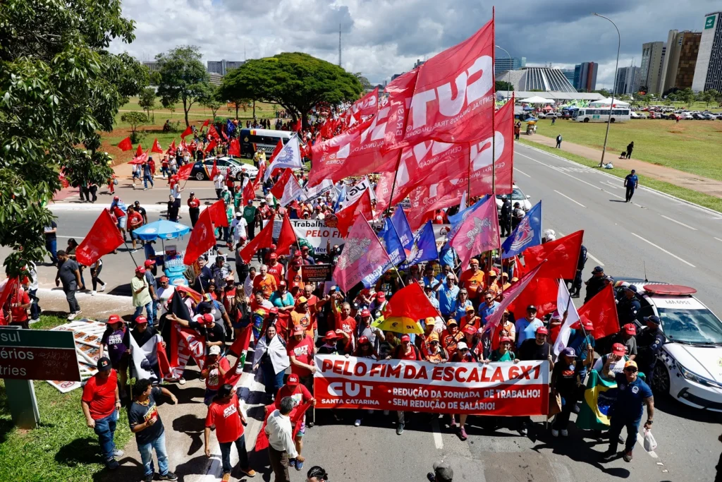 Centrais sindicais destacam importância do diálogo no segundo turno