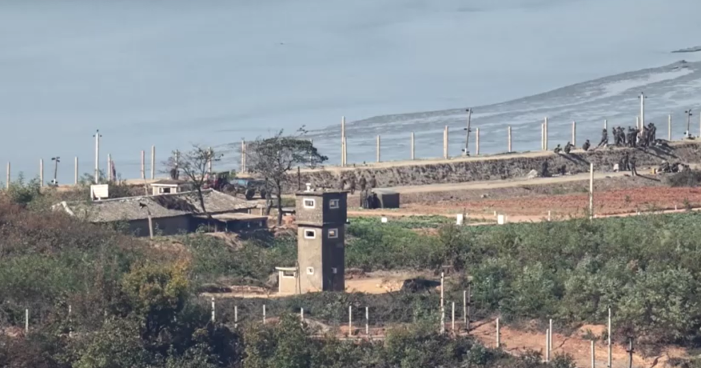 Coreia do Sul reforça defesa após explosão de mina na fronteira com o Norte