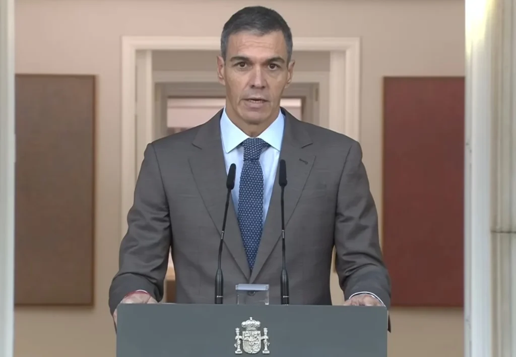 Espanha antecipa eleições em meio a crise habitacional e protestos