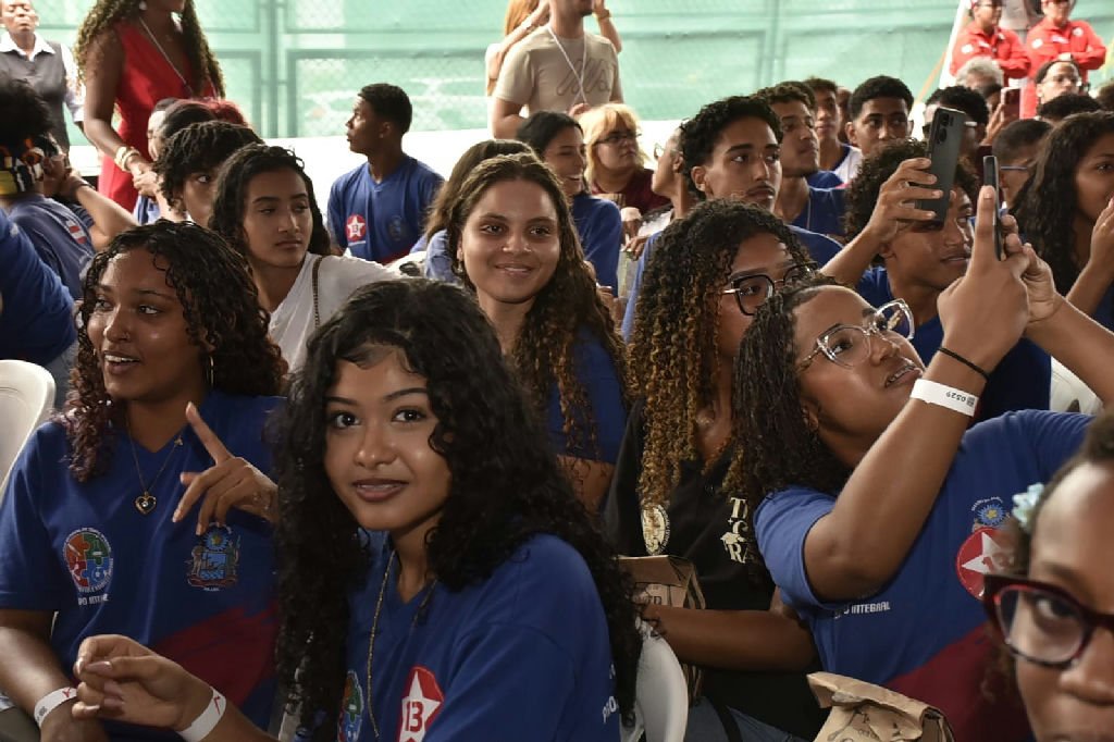 Estudantes baianos participam de aulão preparatório para o Enem 2026