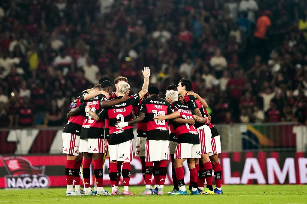 Flamengo pode ter desfalque de Erick Pulgar contra o Bahia