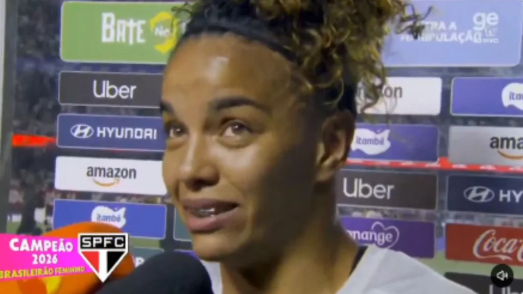 Goleira do São Paulo critica Bolsonaro após vitória no Brasileirão feminino