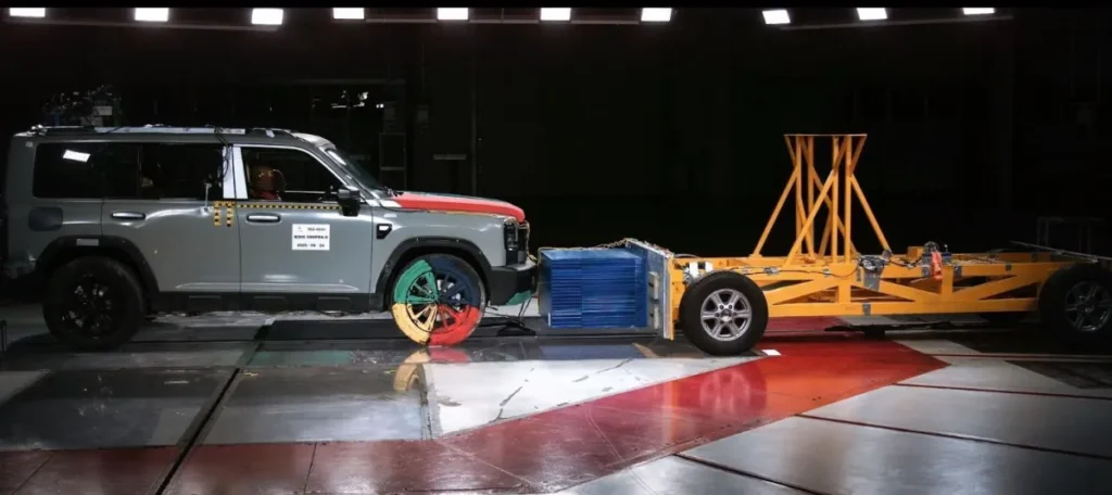 Haval H7 é submetido a teste de colisão antes de chegada ao Brasil
