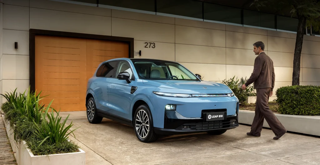 Leapmotor B10 REEV estreia no Brasil com tecnologia híbrida avançada