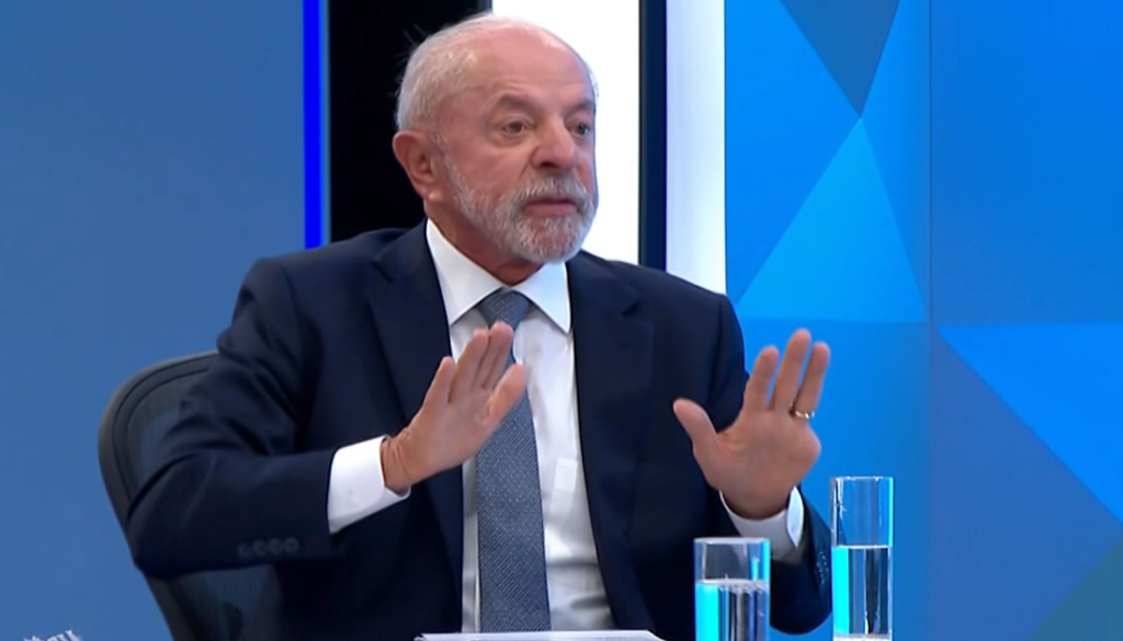 Lula afirma não ter buscado apoio partidário em campanha