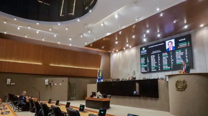 Nova composição da Alepe fortalece governabilidade de Raquel Lyra