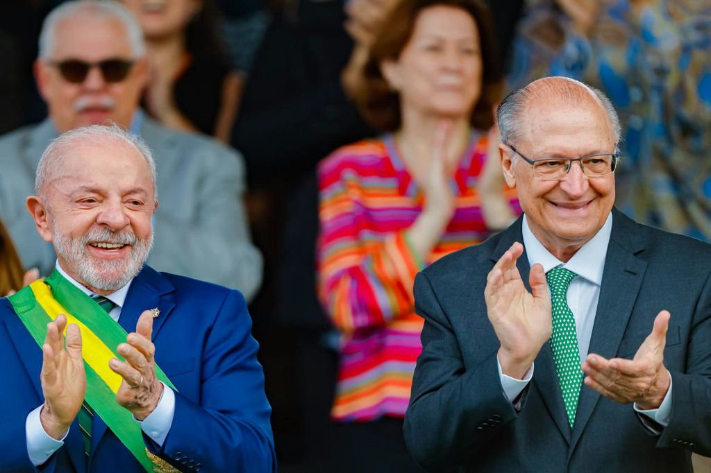 Pesquisa Atlasintel aponta segundo turno em Sergipe e Lula lidera com 56%