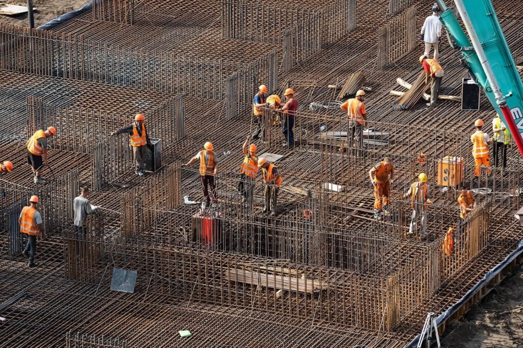 São Paulo oferece mais de 173 mil vagas na construção civil em 2026