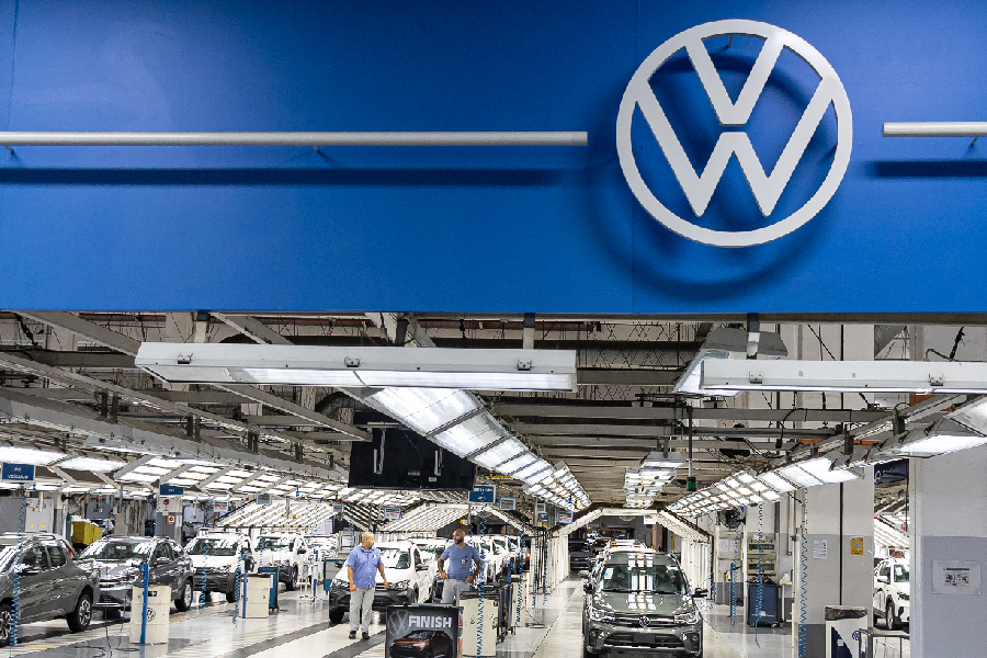 Volkswagen amplia atuação no Brasil com lançamento de vans e utilitários