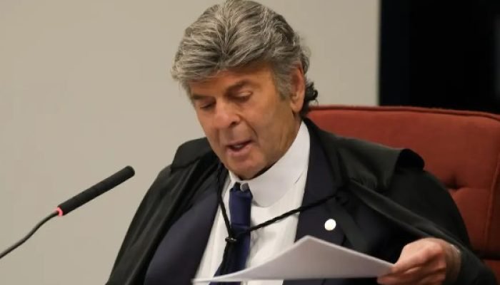 1757591653-fux-absolve-bolsonaro-e-condena-braga-netto-e-cid-pela-trama-golpista-fux-5-jpg