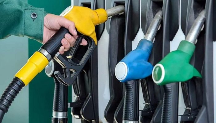 Combustível segue com preço em alta - Divulgação