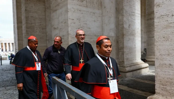 2025-05-05t153824z_1_lynxmpel440l3_rtroptp_4_religiao-papa-conclave