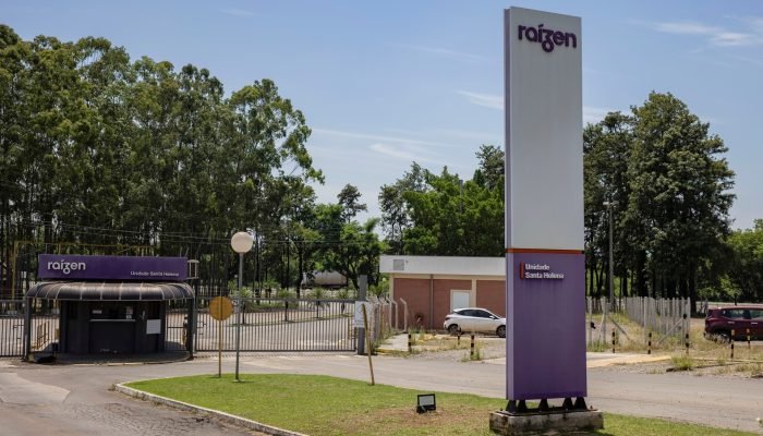 An ethanol processing facility, operated by Raizen SA, in Brazil. Photographer: Victor Moriyama/B...