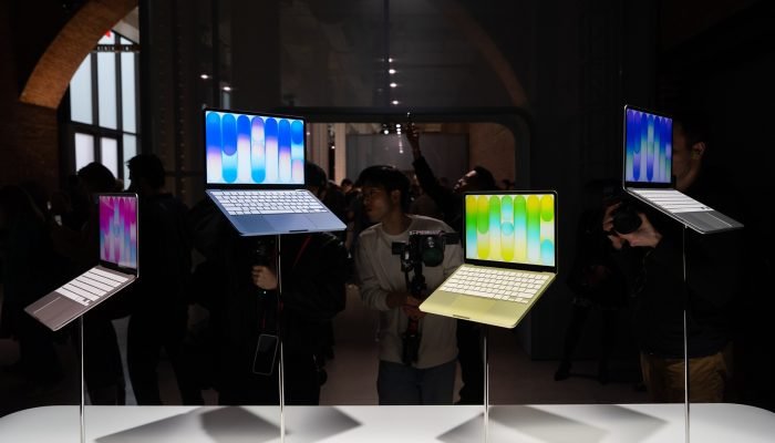 O novo MacBook Neo da Apple. (Foto: Adam Gray/Bloomberg)