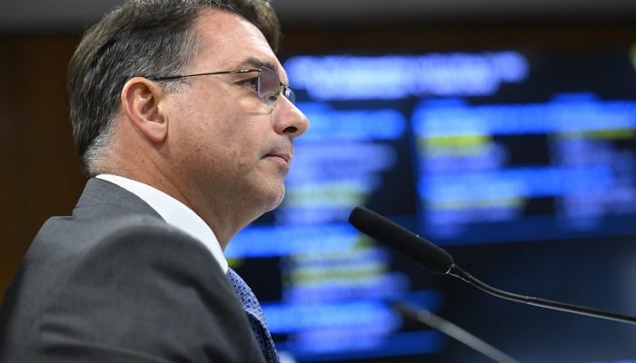 O senador e pré-candidato à Presidência pelo PL, Flávio Bolsonaro. Foto: Andressa Anholete/Ag...
