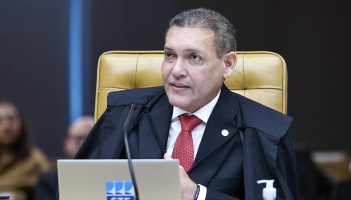 4 dez. 2025 - Ministro Kássio Nunes Marques em sessão plenária do Supremo Tribunal Federal (ST...