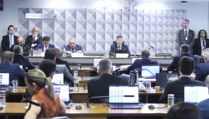 Reunião da Comissão Parlamentar Mista de Inquérito do INSS. Foto: Kayo Magalhães / Câmara do...