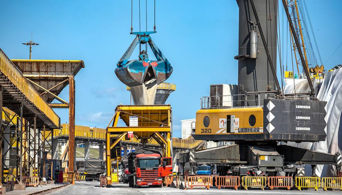 (Foto: Claudio Neves/Portos do Paraná)