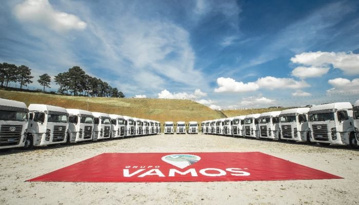 Camille Bocanegra, Agências de notícias