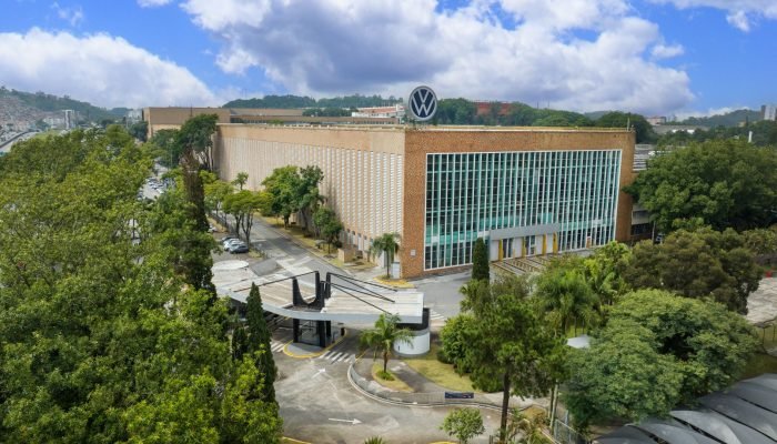 Fachada da fábrica da Volkswagen, em São Bernardo do Campo (Foto: Divulgação/VW)