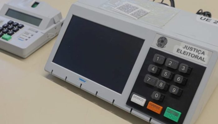 Urna eletrônica (imagem: site Justiça Eleitoral)
