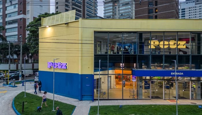Fachada de uma das lojas da Petz. (Foto: Divulgação)