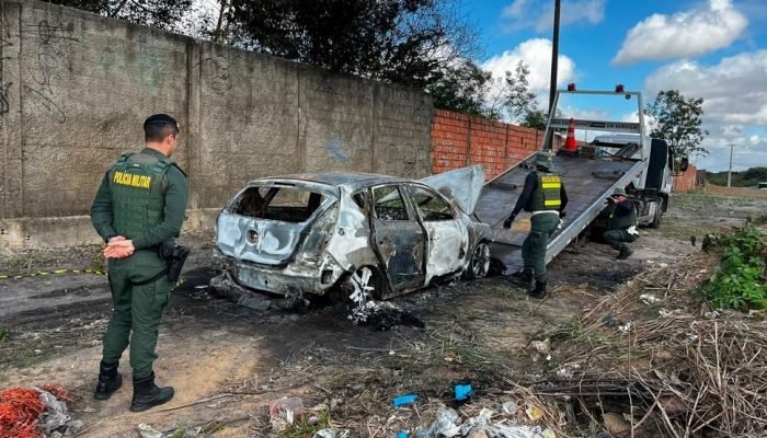 Advogado é preso ao tentar ajudar suspeita de morte de PM em Fortaleza