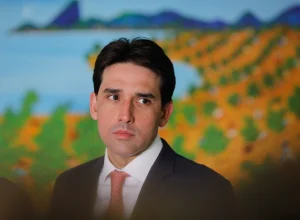 Aguinaldo Ribeiro e Silvio Costa Filho podem integrar novo ministério de Lula