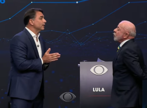 Análise pós-debate: estratégias e reações de Flávio e Lula