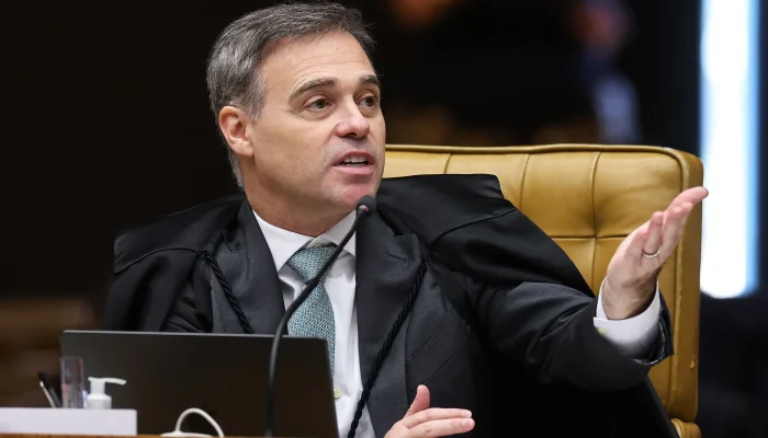 André Mendonça defende decisão no caso Master com base em precedentes do STF