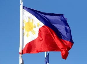 Ataque a tiros em escola nas Filipinas resulta em morte de estudante