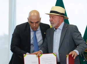 Ato na Paulista convoca oposição contra Lula e Moraes