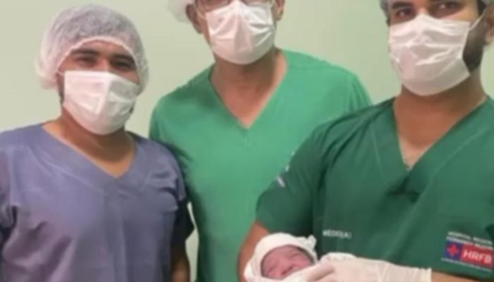 b2838f35-1cfd-4141-93d3-1794f5c39025