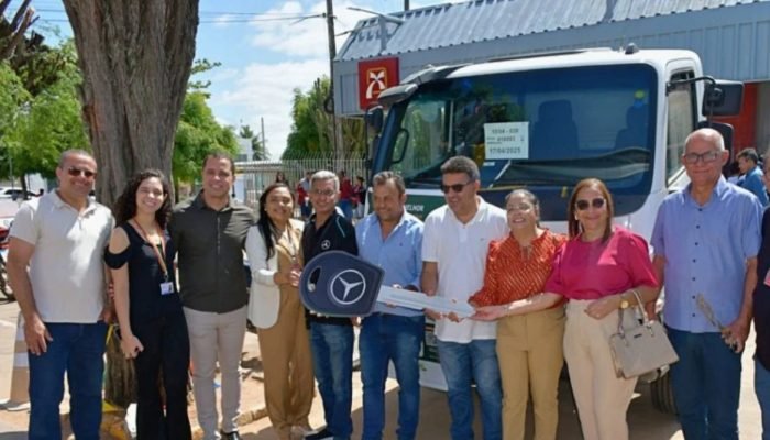 b7493a4d-f608-4054-a389-87f1a7ab6c29