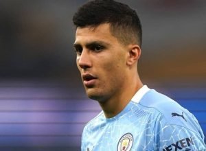 Barcelona intensifica negociações por Rodri com nova proposta milionária