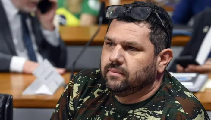 Blogueiro Oswaldo Eustáquio vira réu no STF por atos antidemocráticos