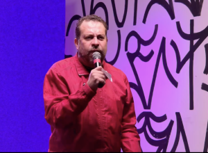 Boulos critica Mendonça e destaca empate eleitoral entre Lula e Flávio