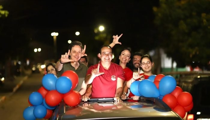Breno Araújo lidera carreata em Belo Jardim com apoio da família Cintra Galvão