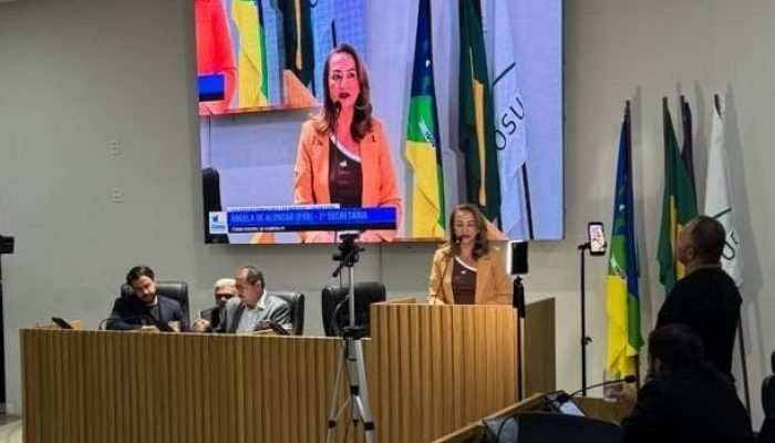 Câmara de Araripina aprova moções e homenagens em sessão ordinária